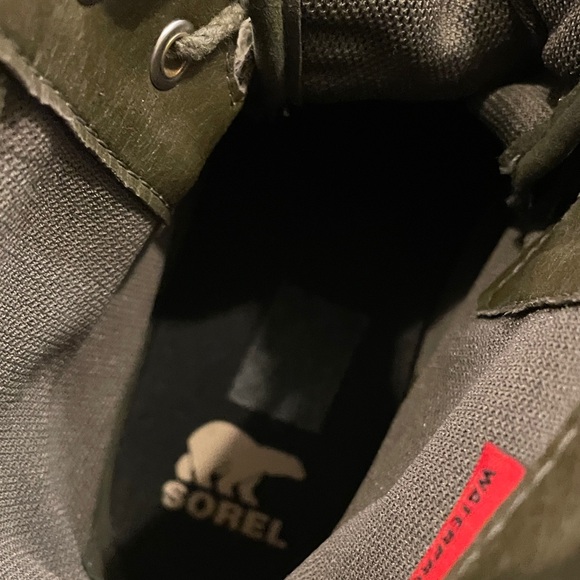 Sorel Men's Boots Gray with Yellow Soles 9.5 - Picture 8 of 10